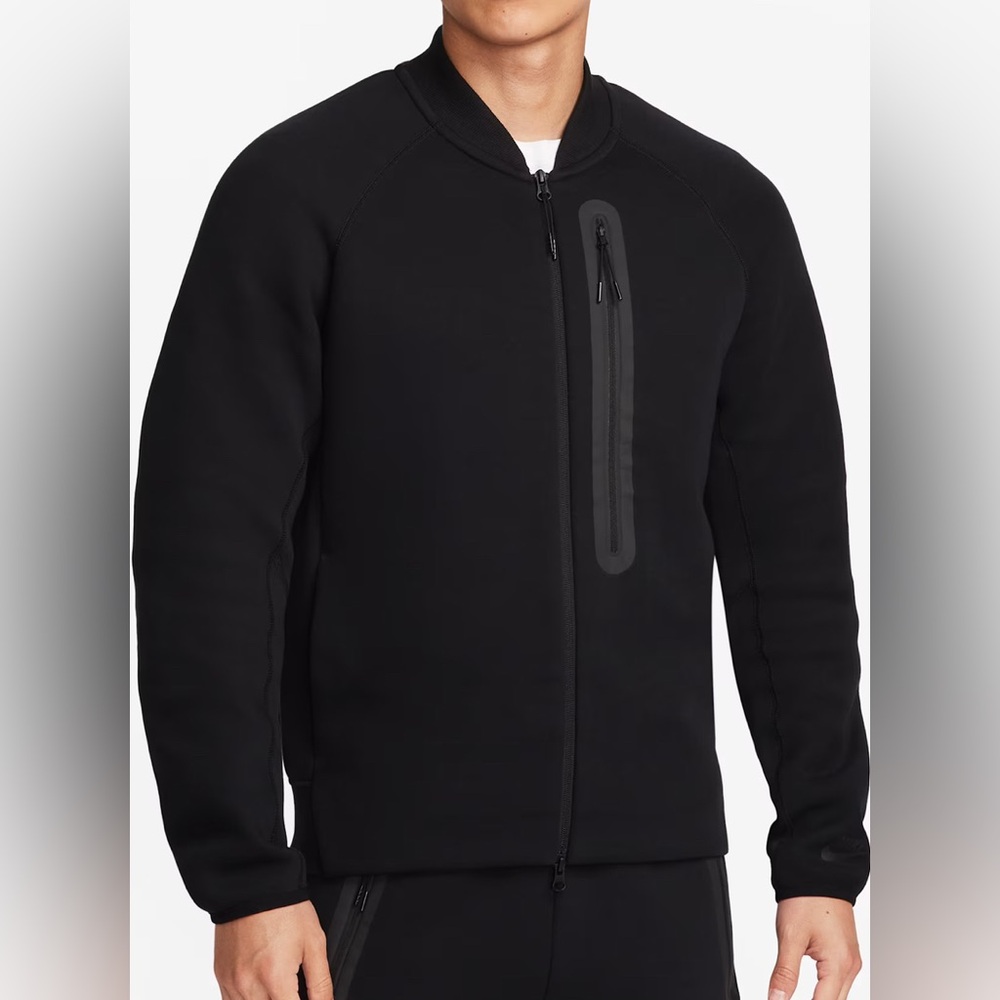 EUC! Nike Sportswear Tech Fleece Bomber Jacket FB8009-010 Black Sz Large Men’s